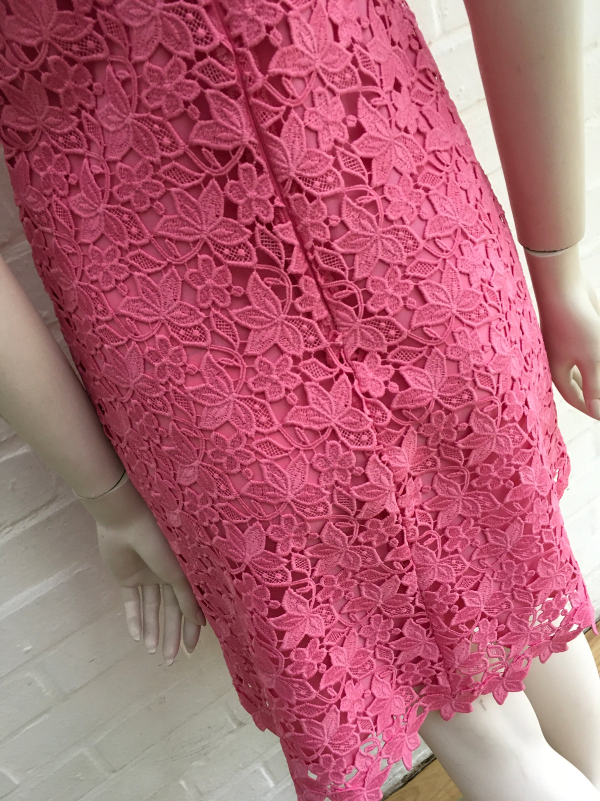 Ermanno Scervino Sleeveless Pink Floral Lace Dress Size I 42 UK 10 US 6 ladies