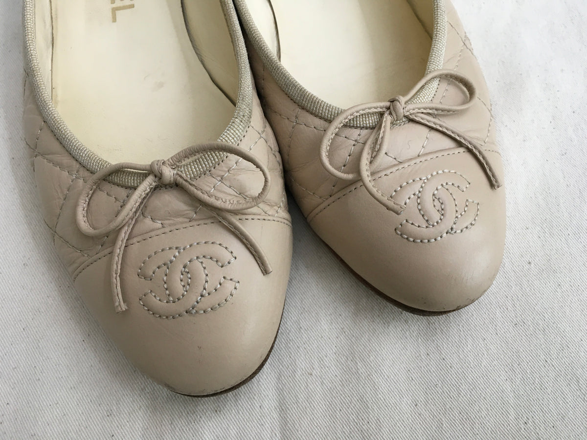 CHANEL CC Quilted Leather Ballet Flats Shoes in Beige SIZE 37 UK 4 US 7 ladies