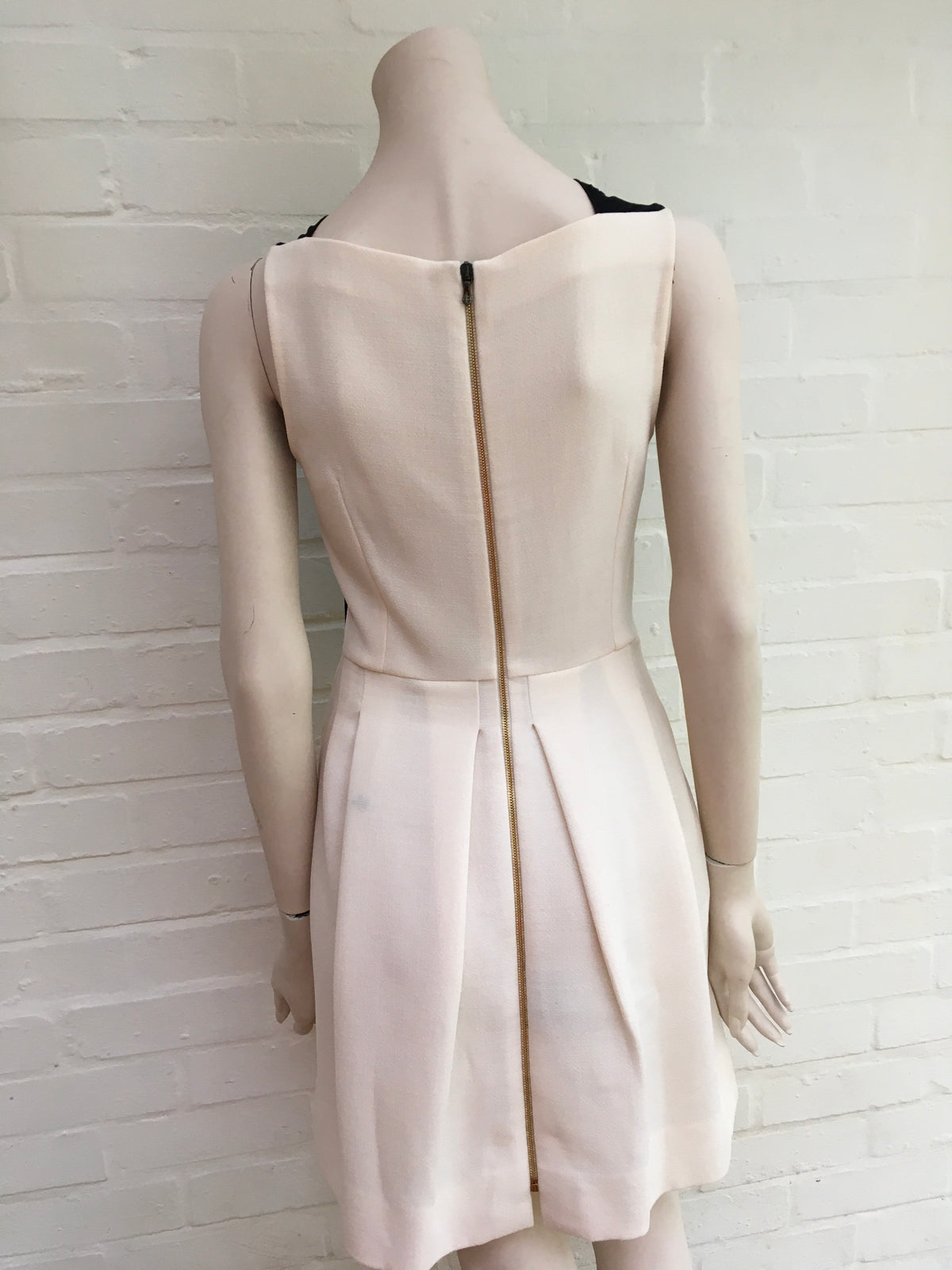 Roland Mouret RUNAWAY Antila wool-crepe Dress UK 8 US 4 IT 40 FR 36 S ladies