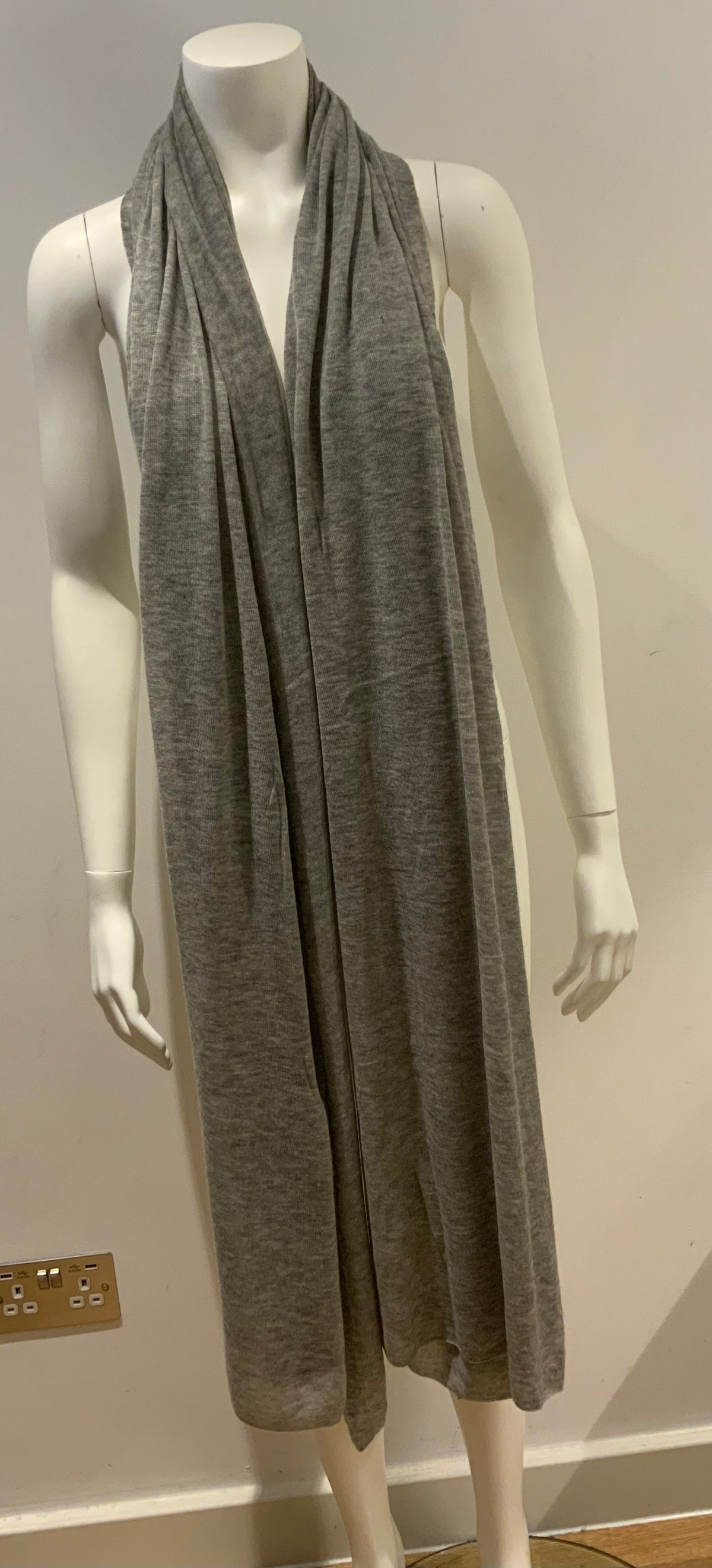 JOSEPH Large Cashair Pure Cashmere Long Scarf ladies