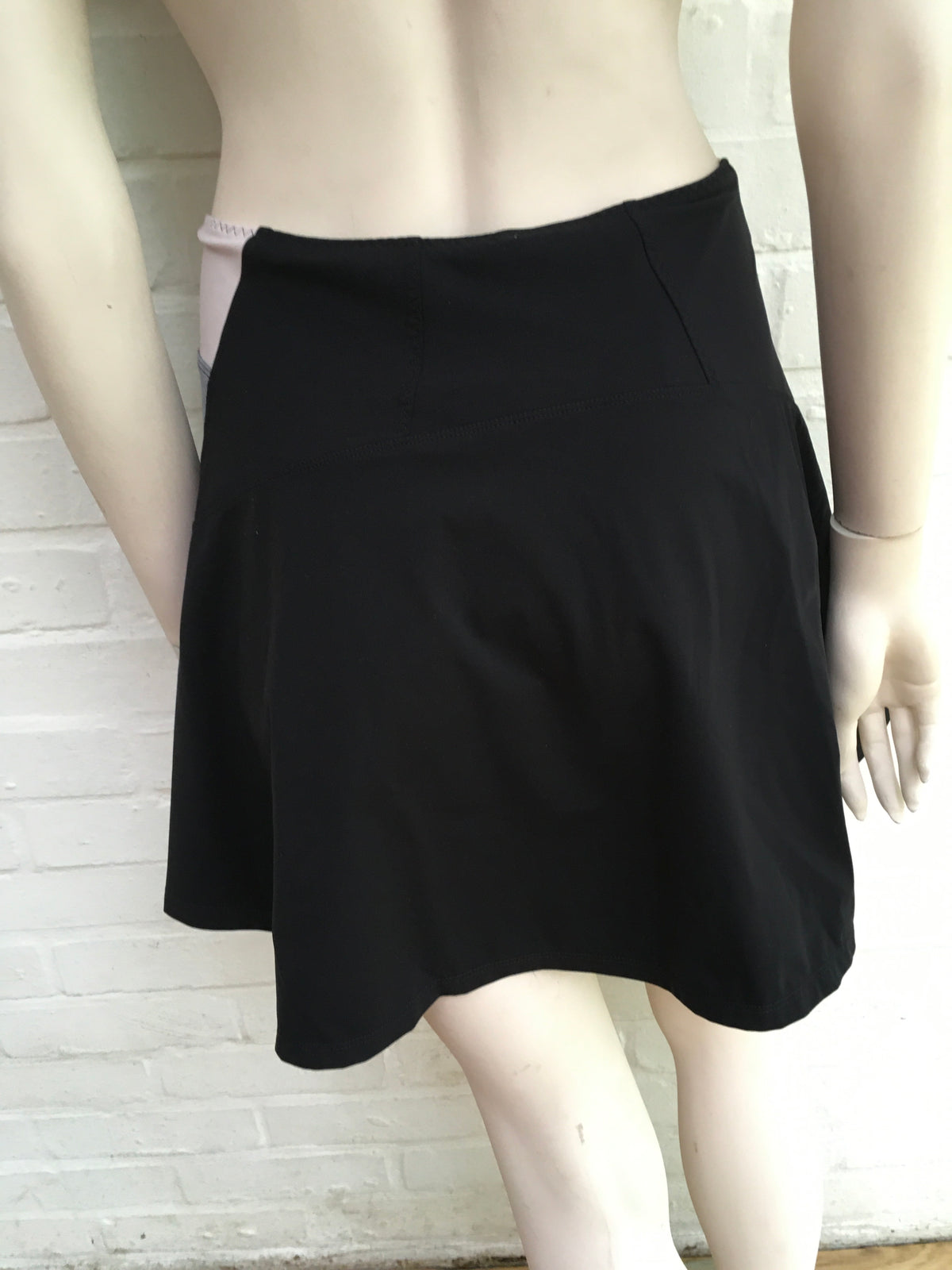 Sapopa Italia grey pink skirt shorts size XS ladies