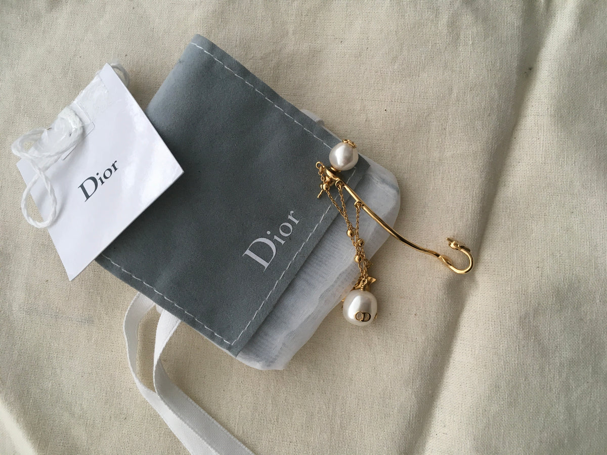 Christian Dior Limited Edition Faux Pearl Perles de Désir Ear Jewelry Cuff ladies