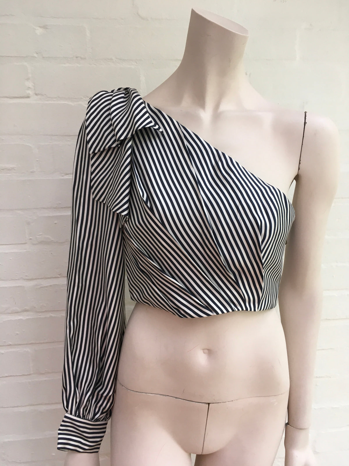 ZIMMERMANN MOST WANTED Maples Bow cropped one-shoulder striped ottoman top Size 0 ladies