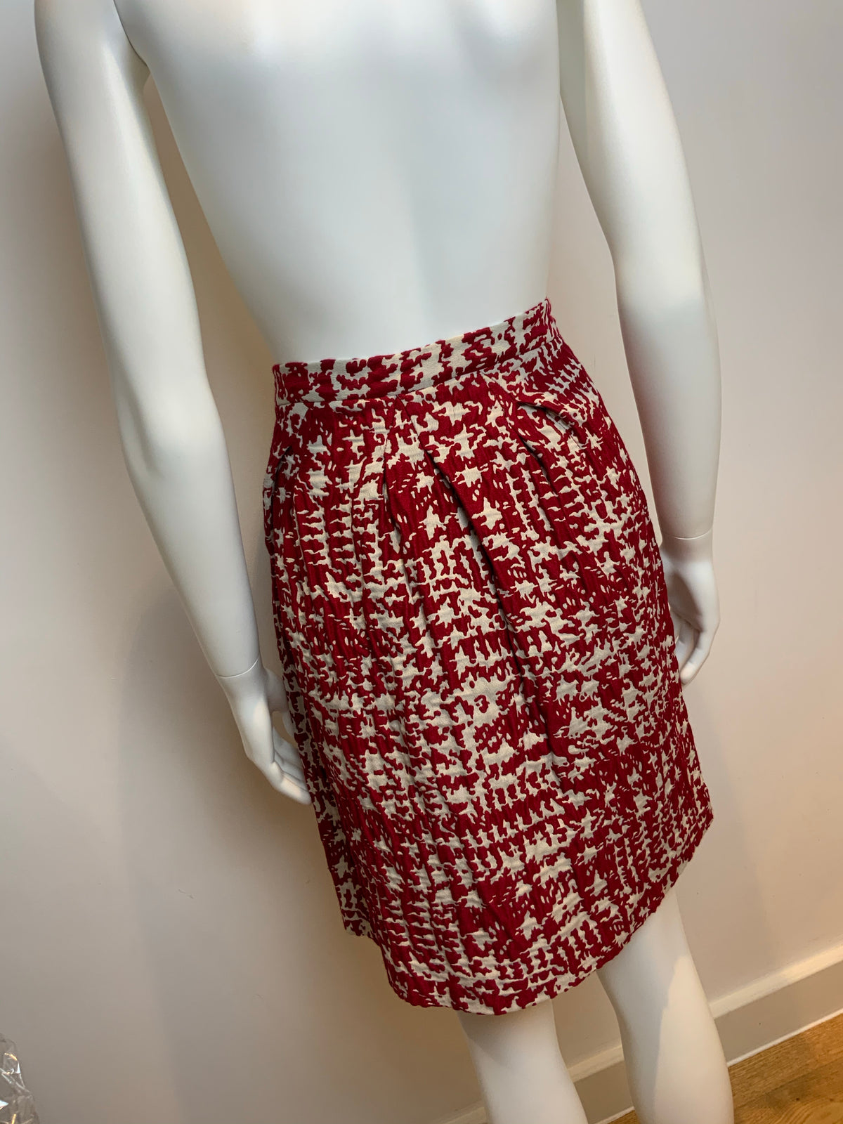 ICONIC CH Carolina Herrera Red and White Textured Jacquard Pencil Skirt US 8 L ladies