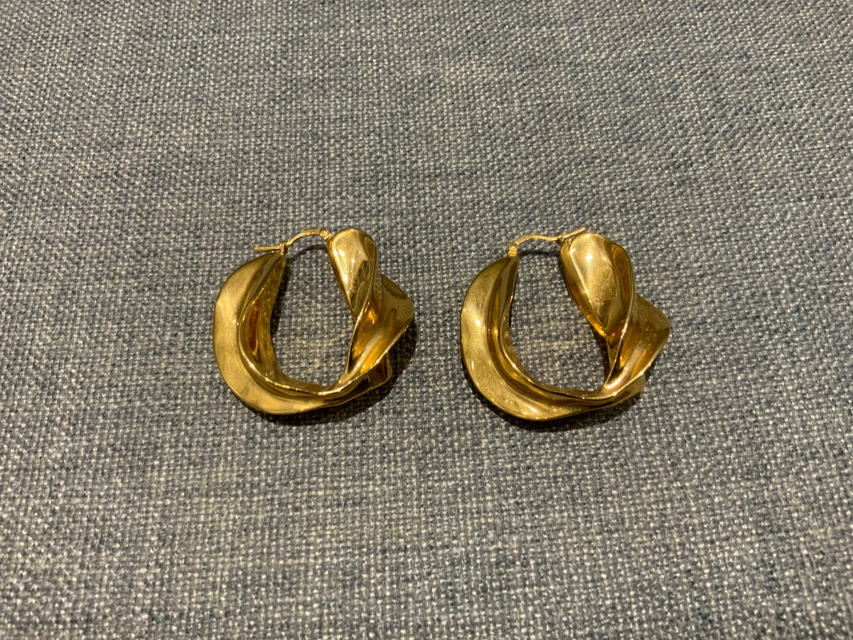 ICONIC CÉLINE Celine Phoebe Philo Gold Chunky Twisted Hoops Earrings ladies