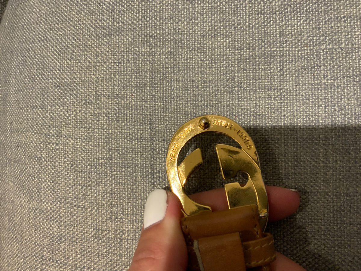 Gucci Vintage 1990's Leather GG Interlocking Belt Size 90-36 ladies