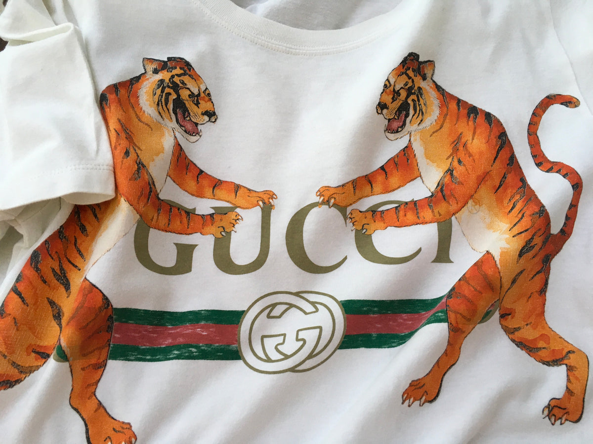 Gucci Tigers Roaring Vintage Look Logo White T-Shirt Size XXS ladies