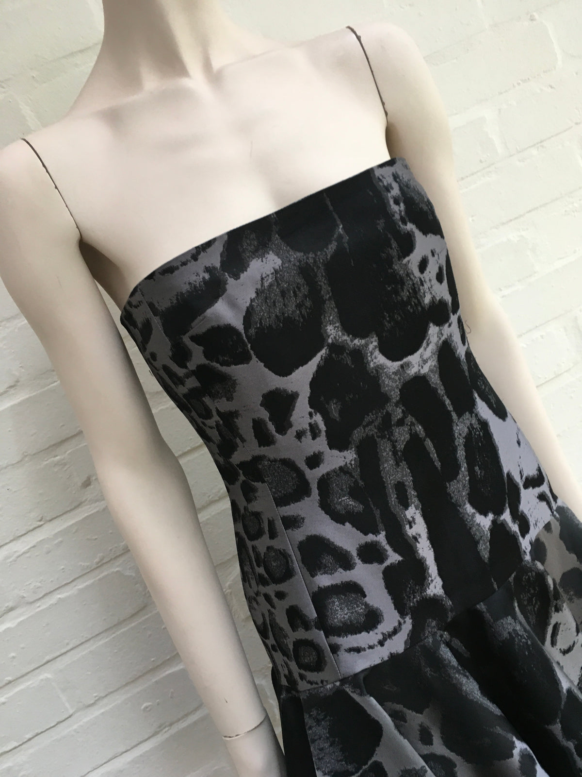 Giambattista Valli RUNAWAY Leopard Jacquard Mini Dress Size I 42 UK 10 US 6 ladies