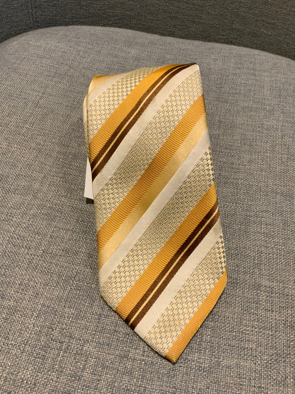 BRIONI Silk Striped Gold Yellow HANDMADE IN ITALY Mens Tie men