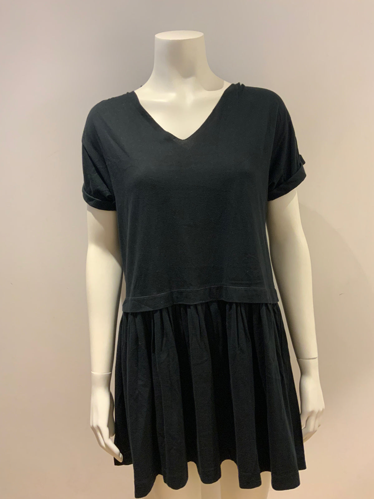 Wonderful MIU MIU Black Summer LBD dress Size XS ladies