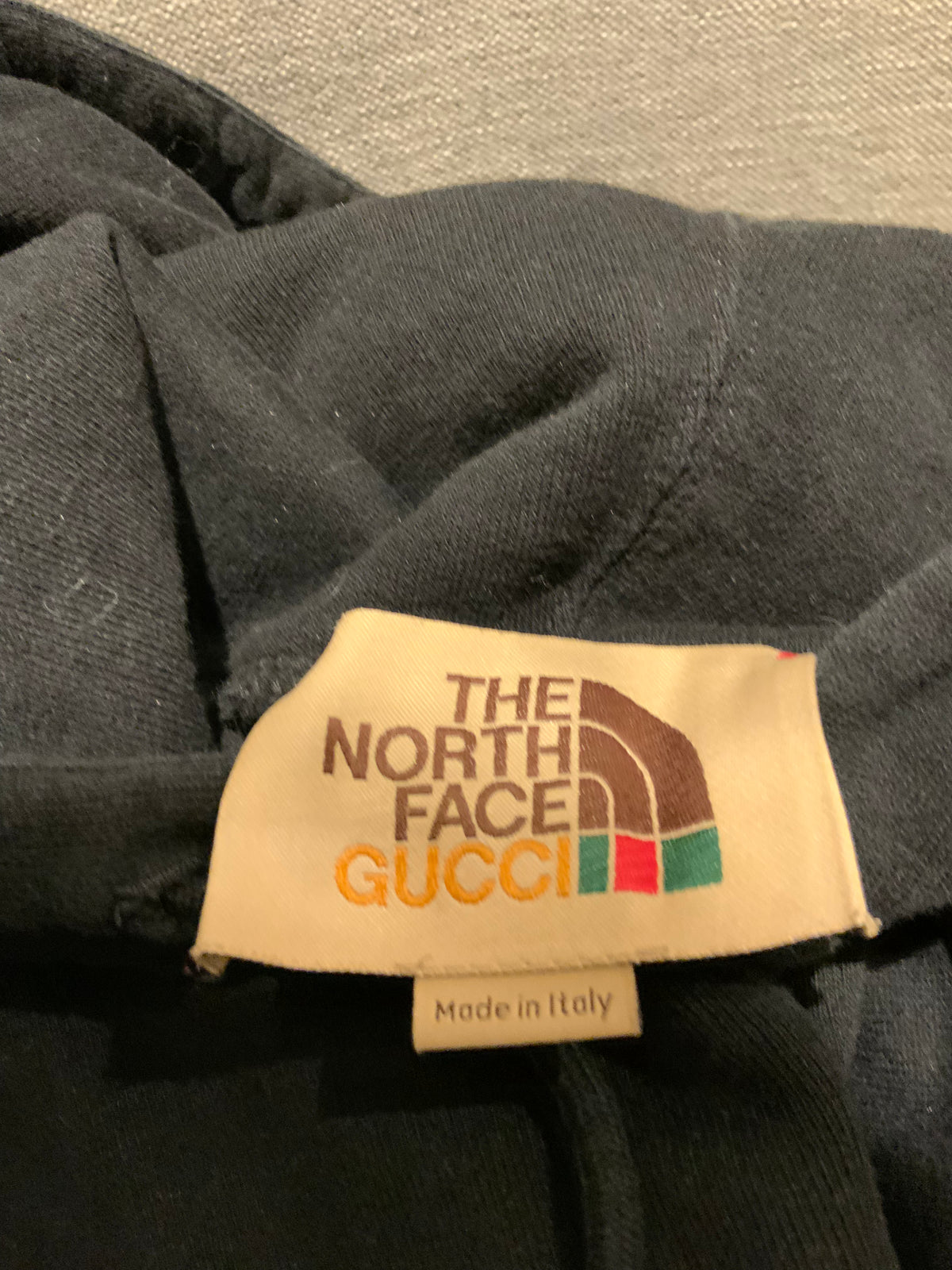 Unisex GUCCI X THE NORTH FACE BLACK YELLOW HOODIE LIMITED EDITIN SIZE XS men