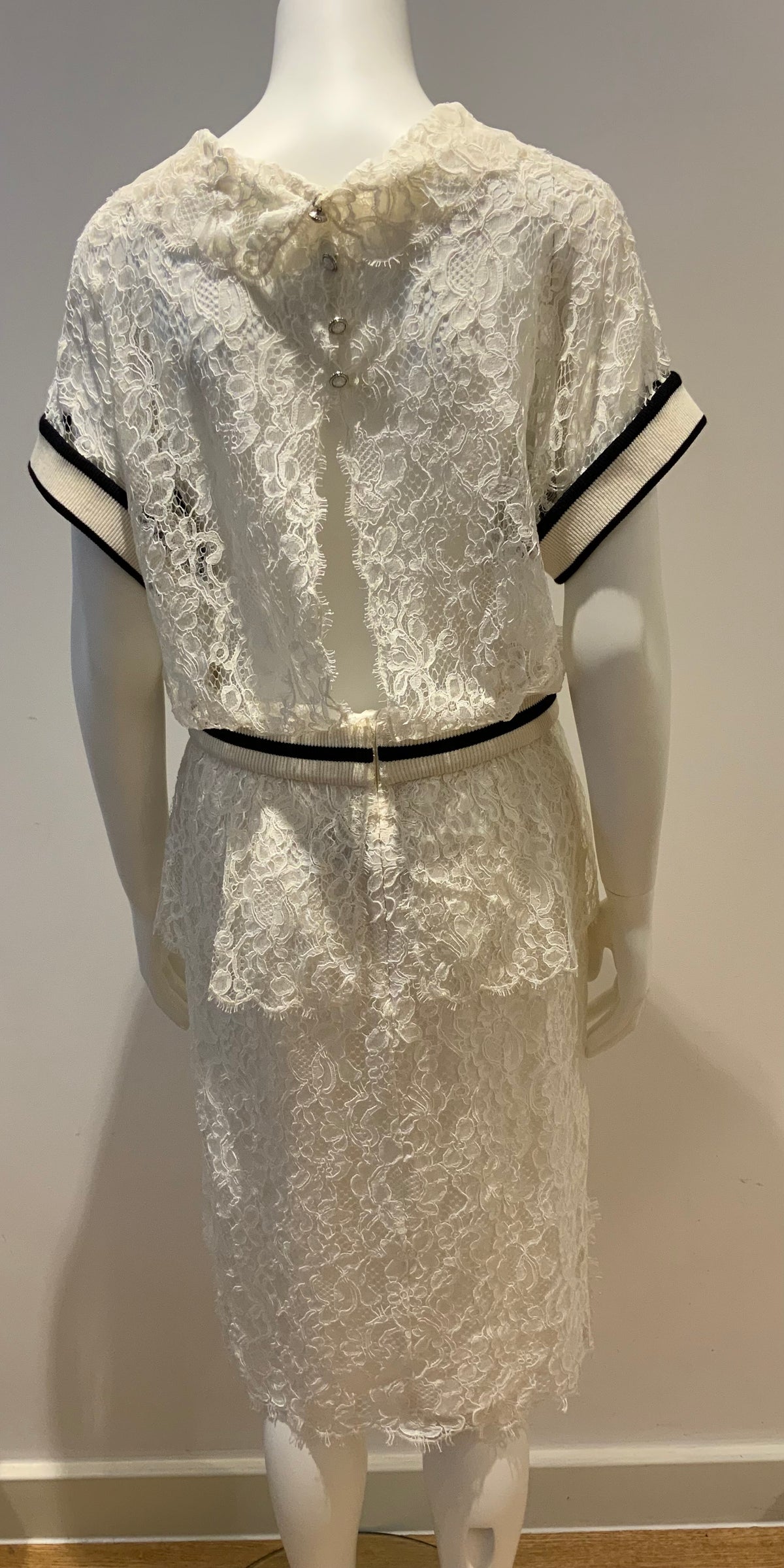 Chanel 2017 Lace Long Dress Amazing F 44 UK 14 US 12 ladies
