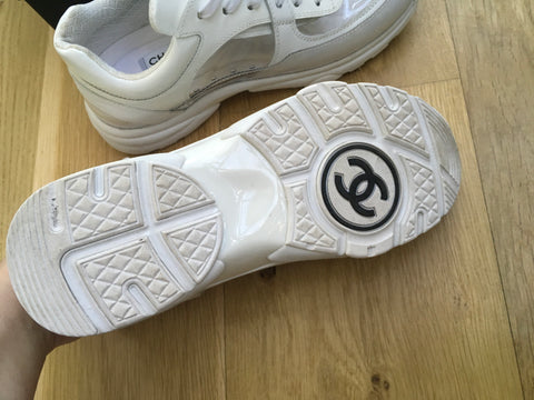 CHANEL 2018 White CC Low-Top Sneakers Trainers Shoes Ladies –  Afashionistastore