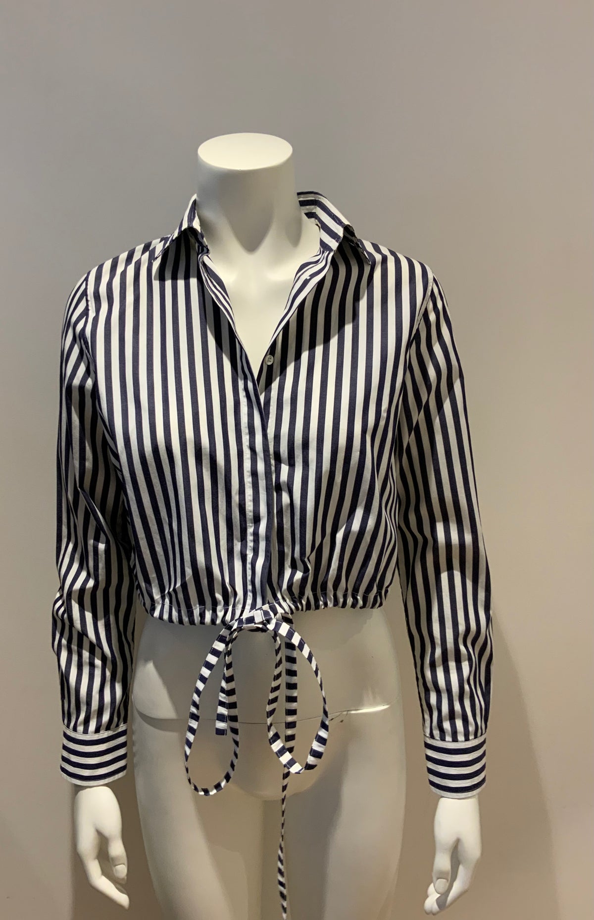 Carolina Herrera CH Cropped Tie Cotton Shirt Size XS ladies