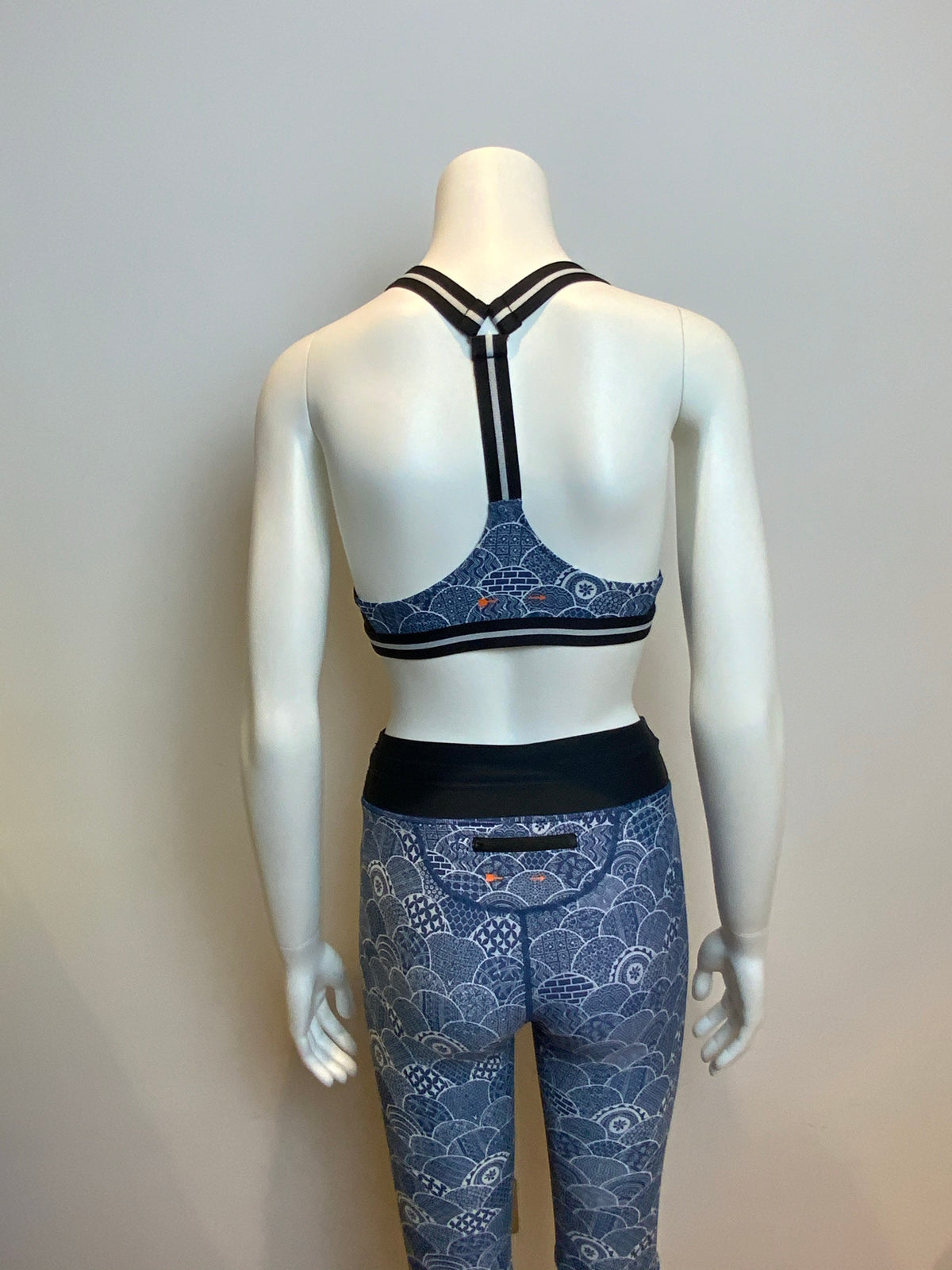THE UPSIDE Blue Shimoda printed stretch-jersey Leggings +Top Set Size Small US 6 ladies