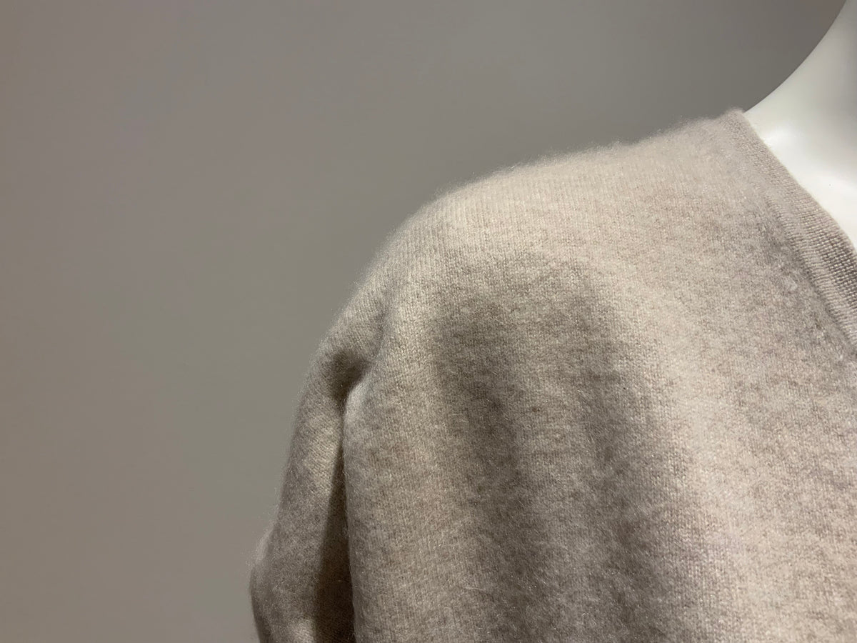 N.Peal Pure Cashmere V neck sweater jumper Size  M medium ladies