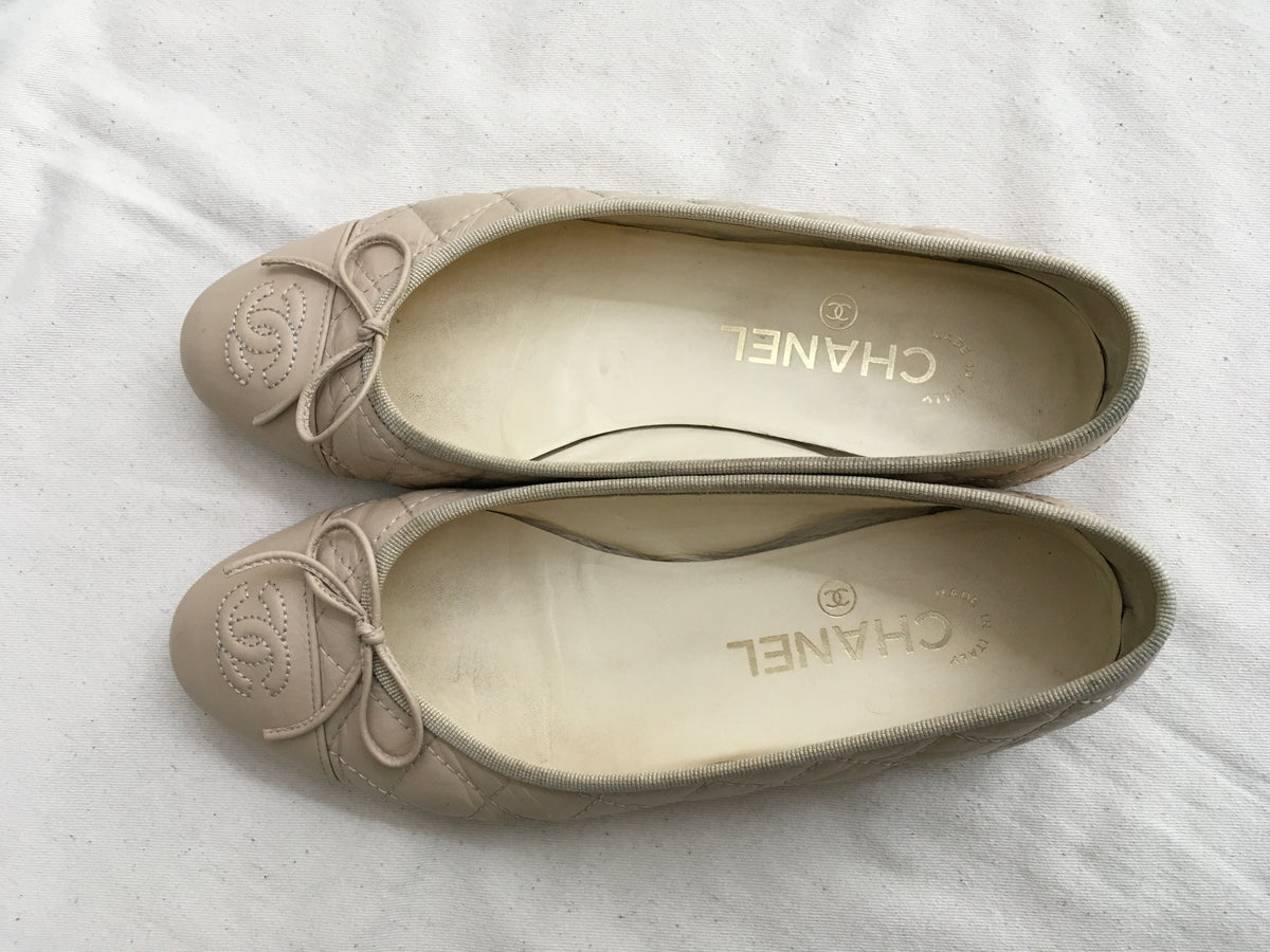 CHANEL CC Quilted Leather Ballet Flats Shoes in Beige SIZE 37 UK 4 US 7 ladies