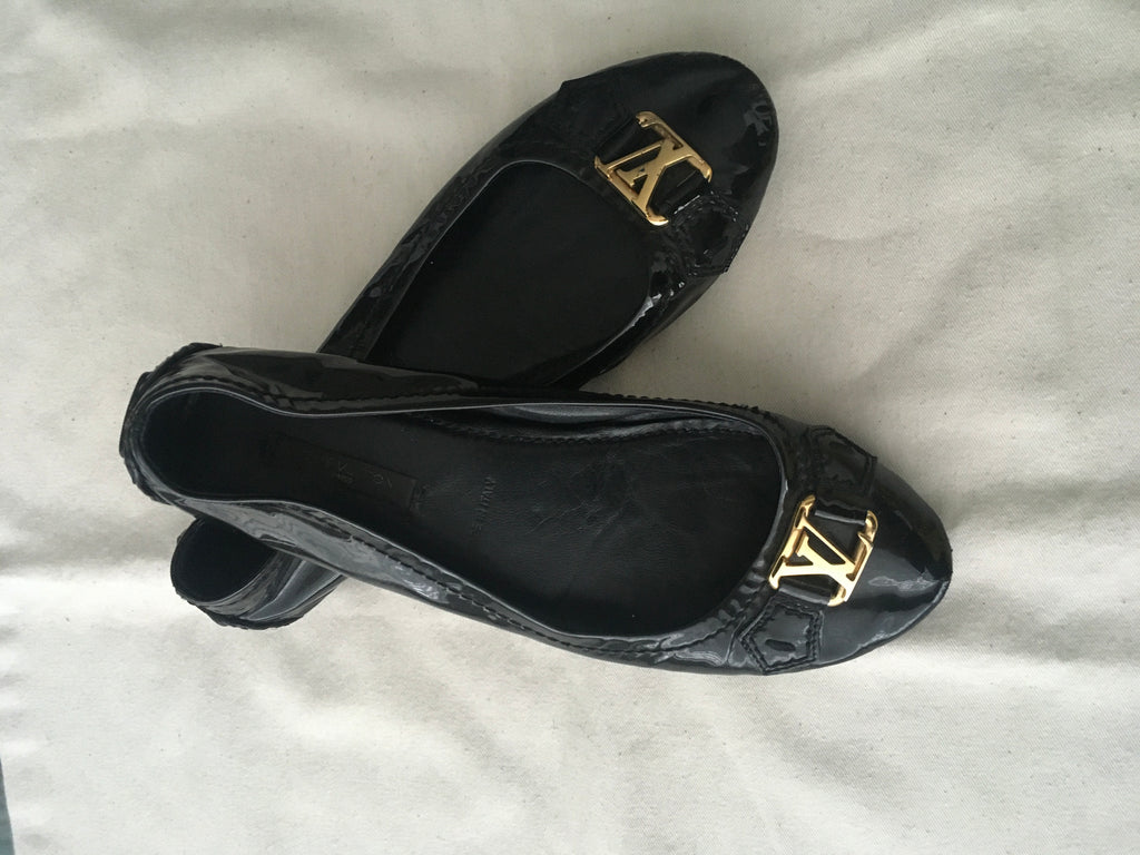 LOUIS VUITTON Patent Leather Ballet Flats Shoes Size 36 ladies –  Afashionistastore