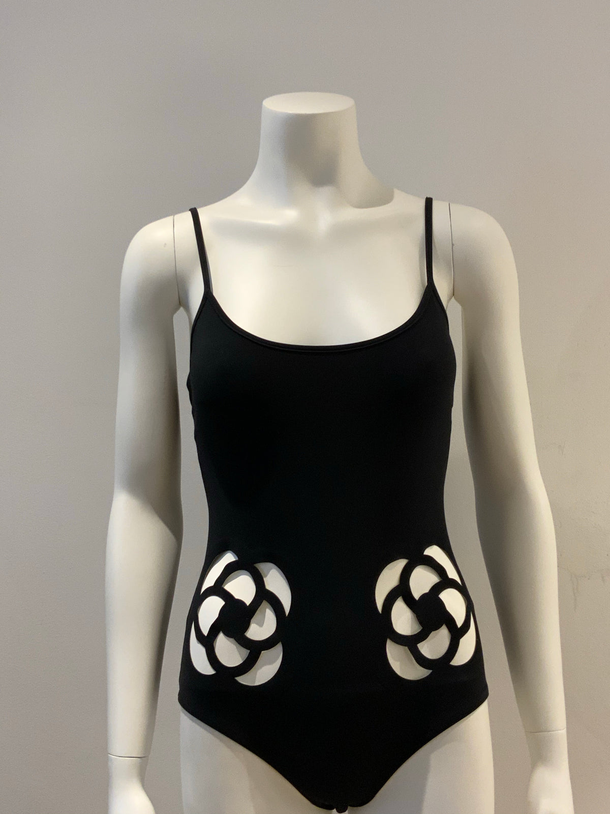 CHANEL ICONIC 16C CAMELLIA CUTOUT LASERCUT BLACK ONE-PIECE SWSIZE F 36 UK 8 US 4 ladies
