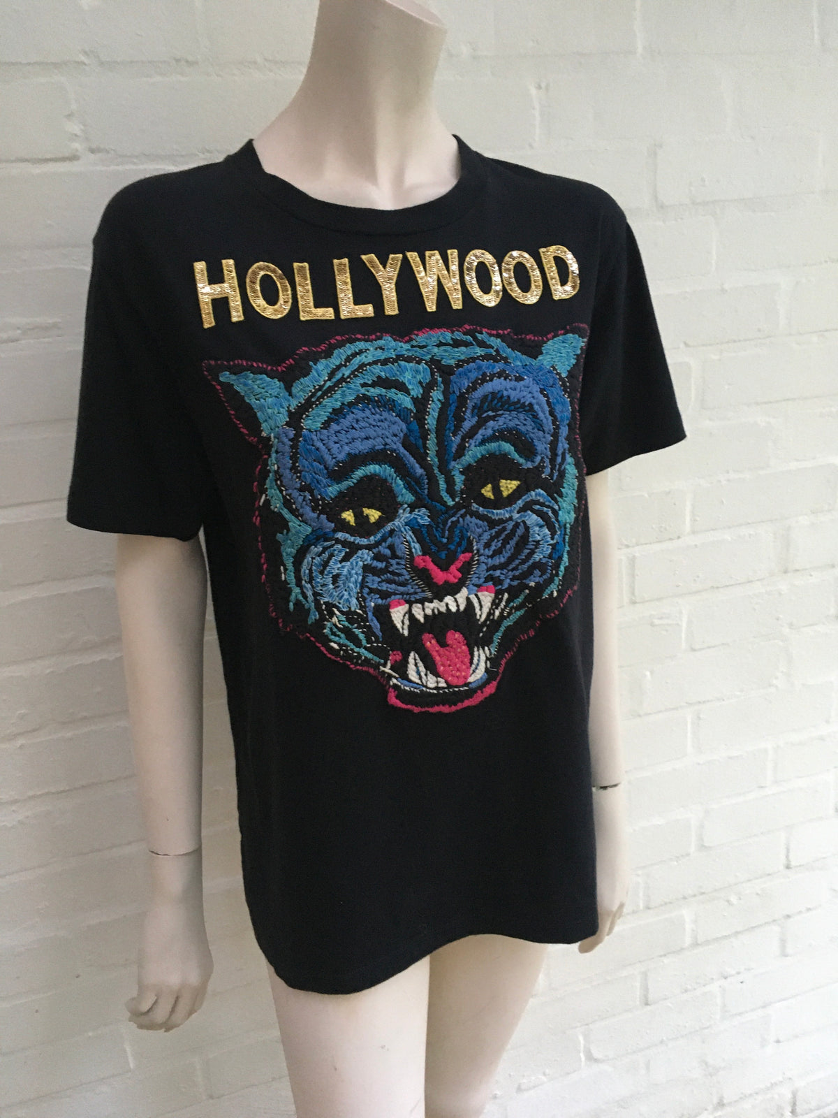 Gucci Tiger embroidered "HOLLYWOOD " Sequins T-Shirt Size XXS ladies