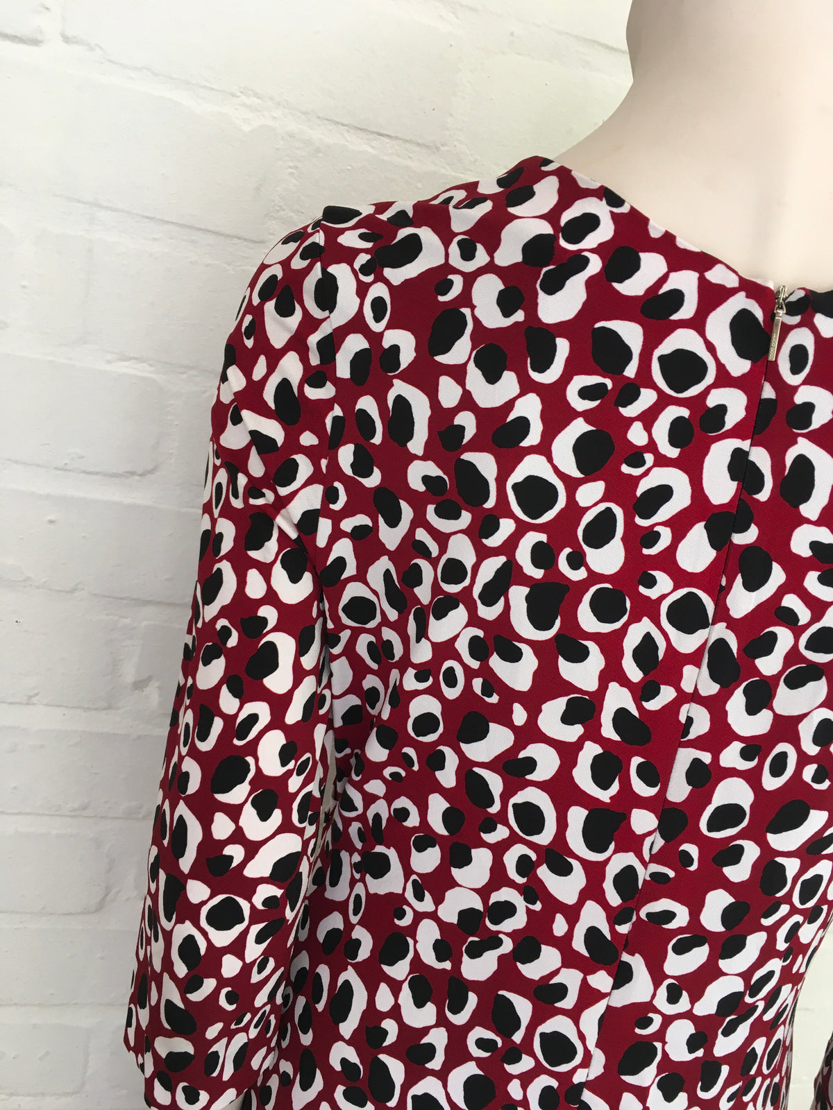 BOSS Hugo Boss Epona V-Neck 3/4 Sleeve Printed Sheath Midi Dress Size M Medium ladies