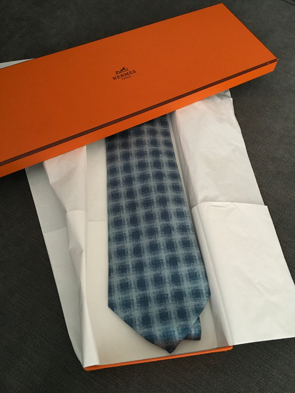 Hermès HERMES Paris Silk Blue Print Tie 91 HA 100% AUTHENTIC Men