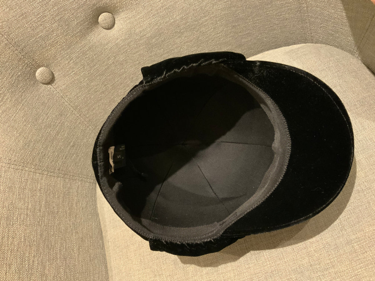 MIU MIU Black Bow-detailed black velvet cap Size S small ladies