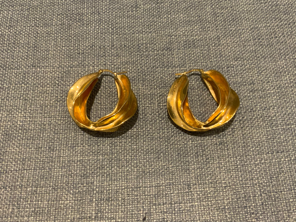 ICONIC CÉLINE Celine Phoebe Philo Gold Chunky Twisted Hoops Earrings ladies