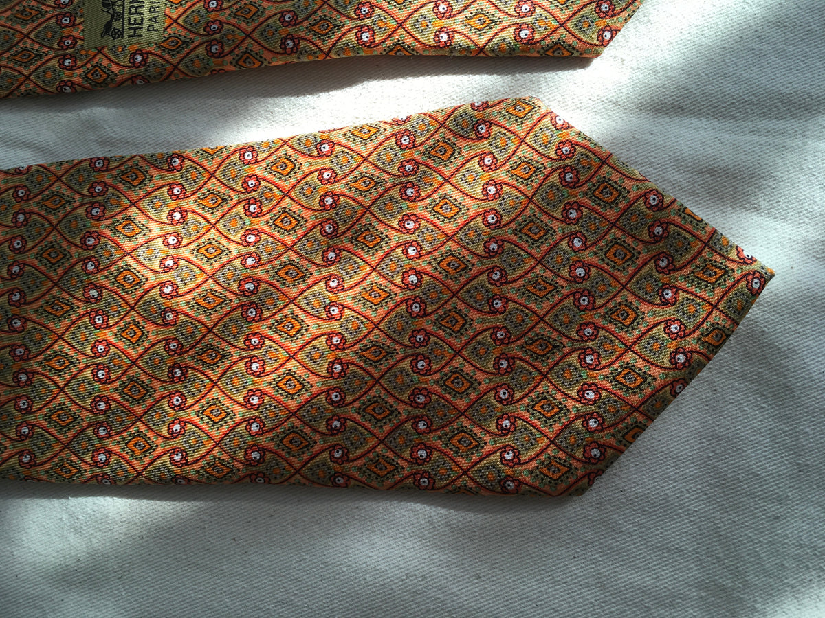 Hermès HERMES Paris Silk Yellow Print Tie 7586 SA 100% AUTHENTIC Men