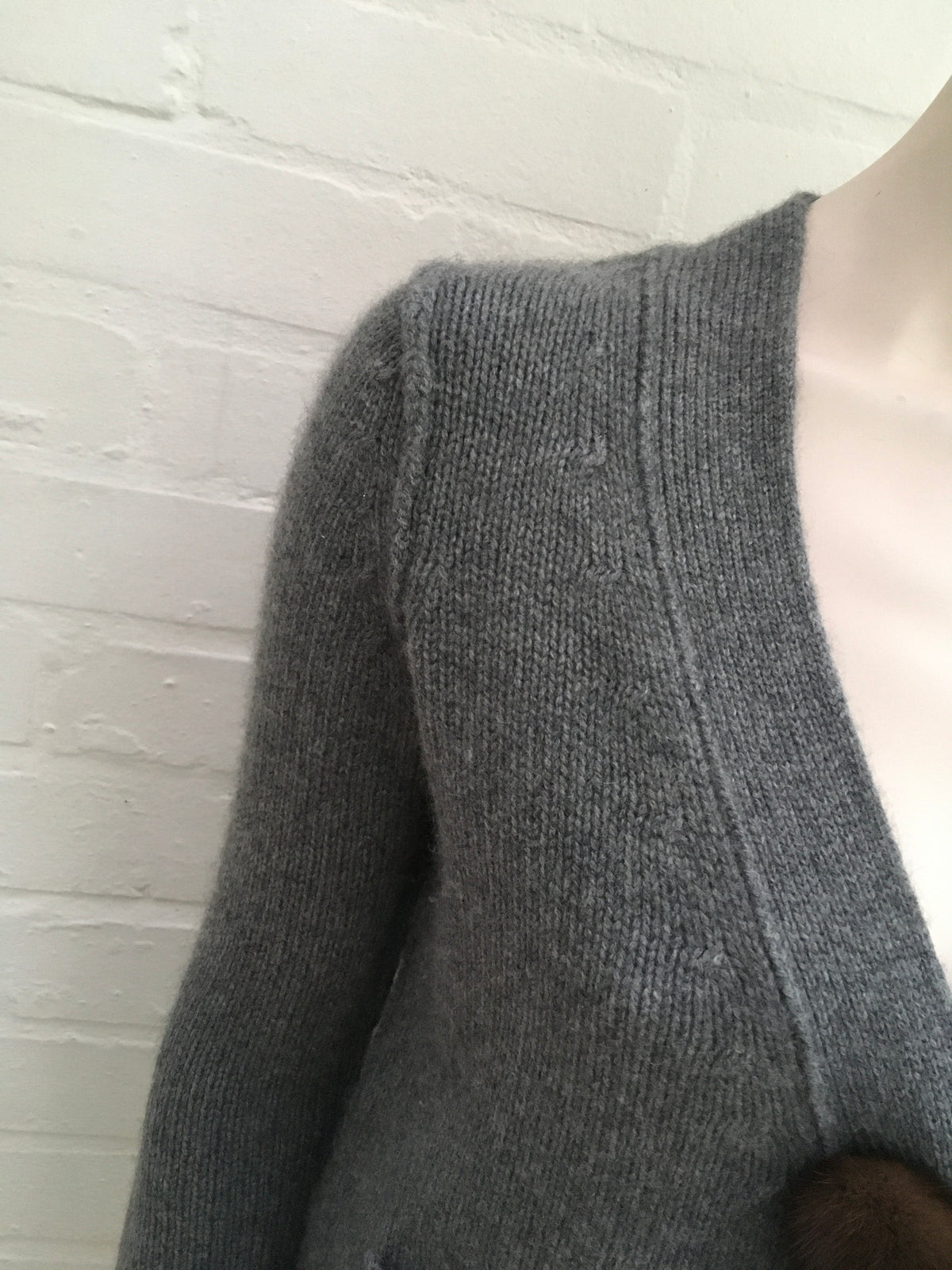 Thor & Nema Cashmere Cropped Cardigan Mink Fur Trim Size S Small Ladies