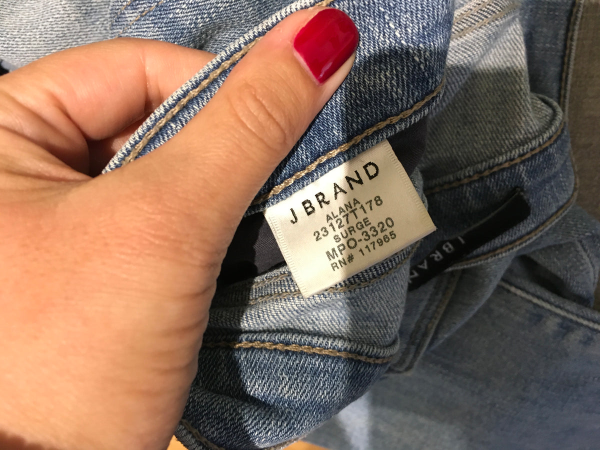 J Brand Alana High Rise Crop Skinny Jeans in Surge Size 27 ladies
