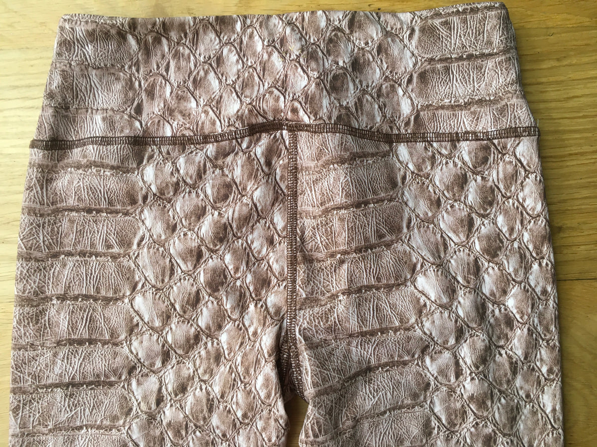 Varley Croc Crocodile Print Sport Legging Leggings Size S small ladies