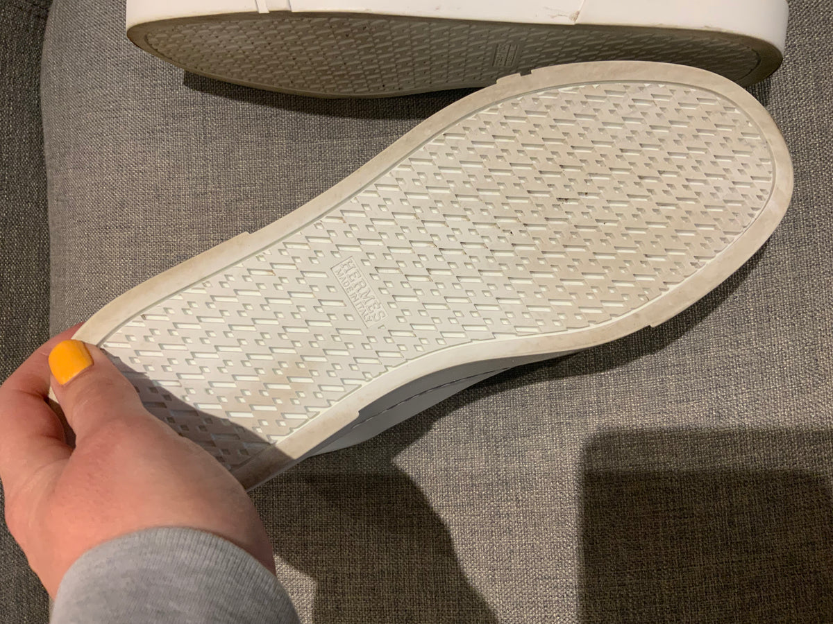 HERMÈS Calfskin Epsom Womens Velvet Sneakers 37 White Grey Crocodile Trim Shoes ladies