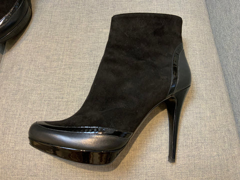 Bruno magli hot sale suede boots