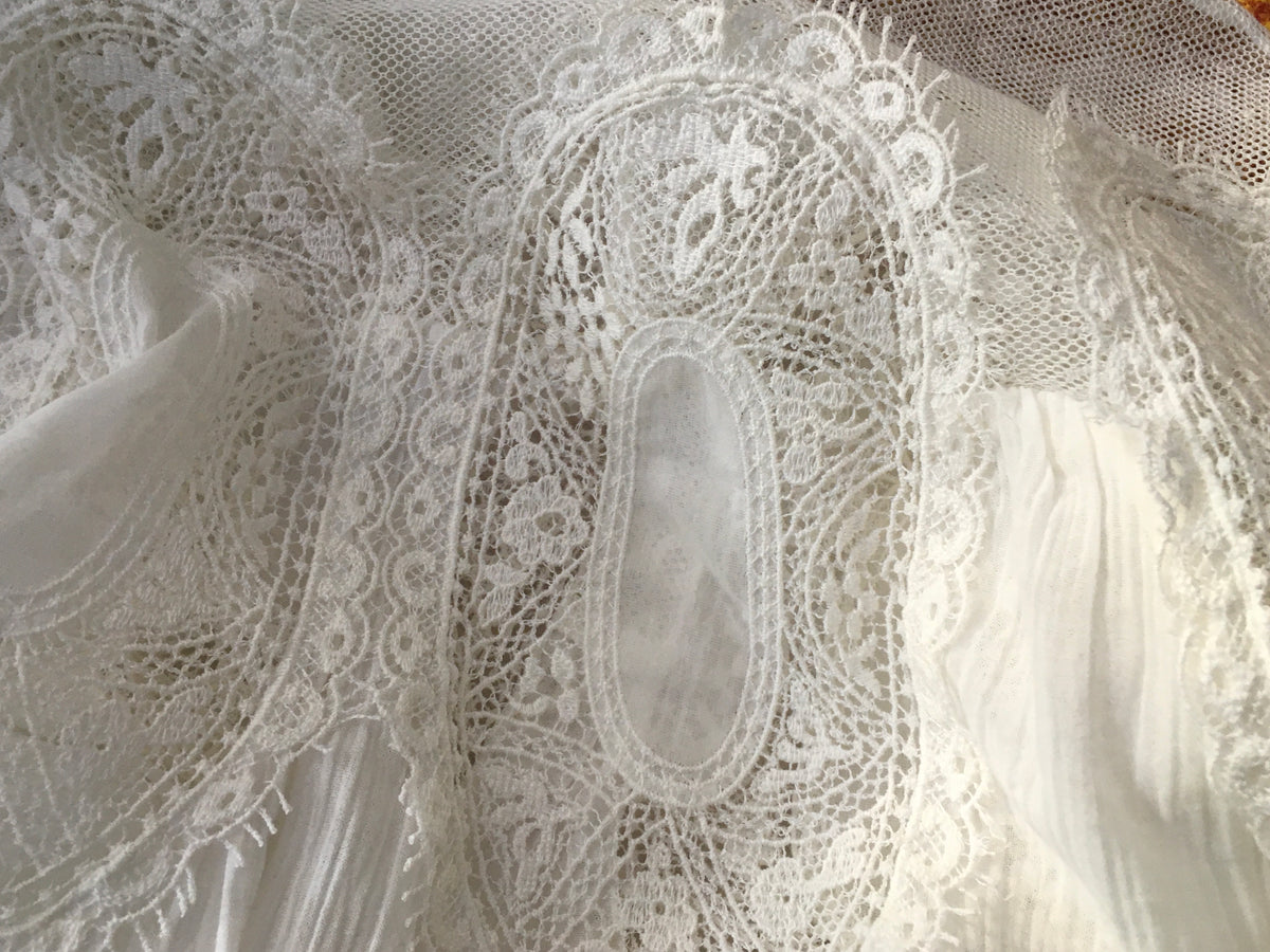 CHLOÉ Lace-trimmed cotton-voile blouse Size FR 36  Ladies