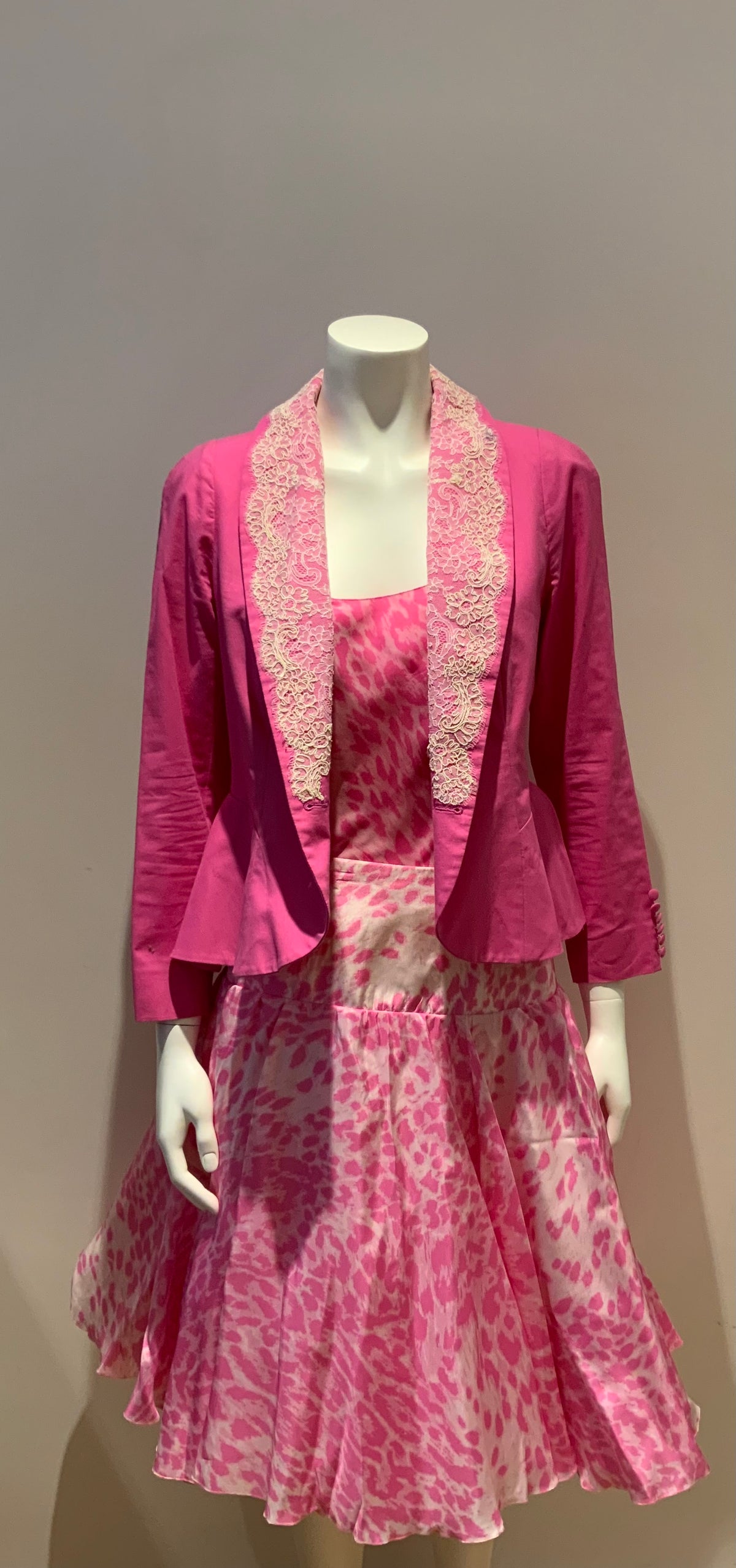 Guillaume d'Agon haute couture Pink Three Pieces Set Size F 42 UK 14 US 10 ladies