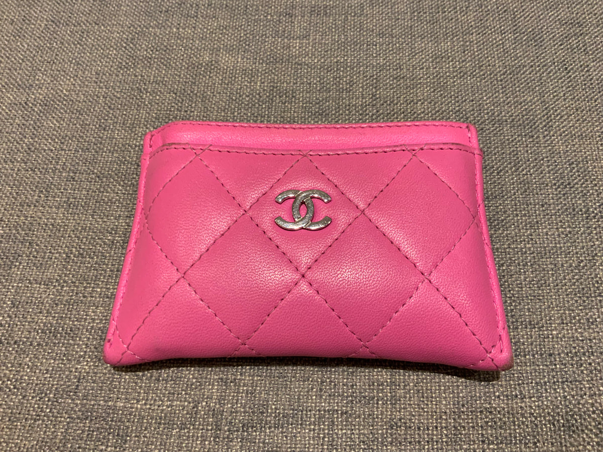 CHANEL Lambskin Quilted 2021 Neon Pink CC Logo Card Holder Wallet ladies