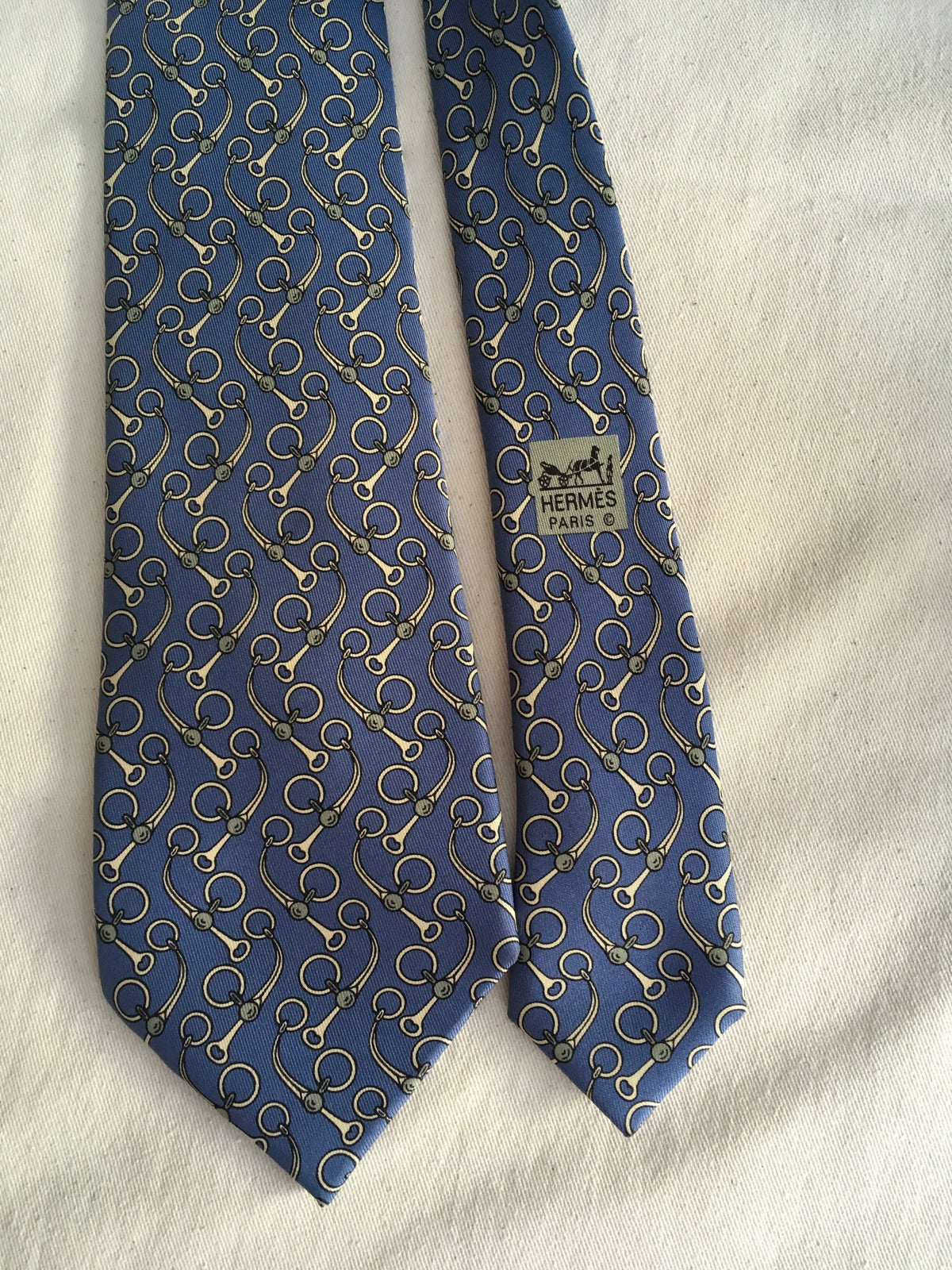 Hermès HERMES Paris Silk Blue Print Tie 643 TA 100% AUTHENTIC Men