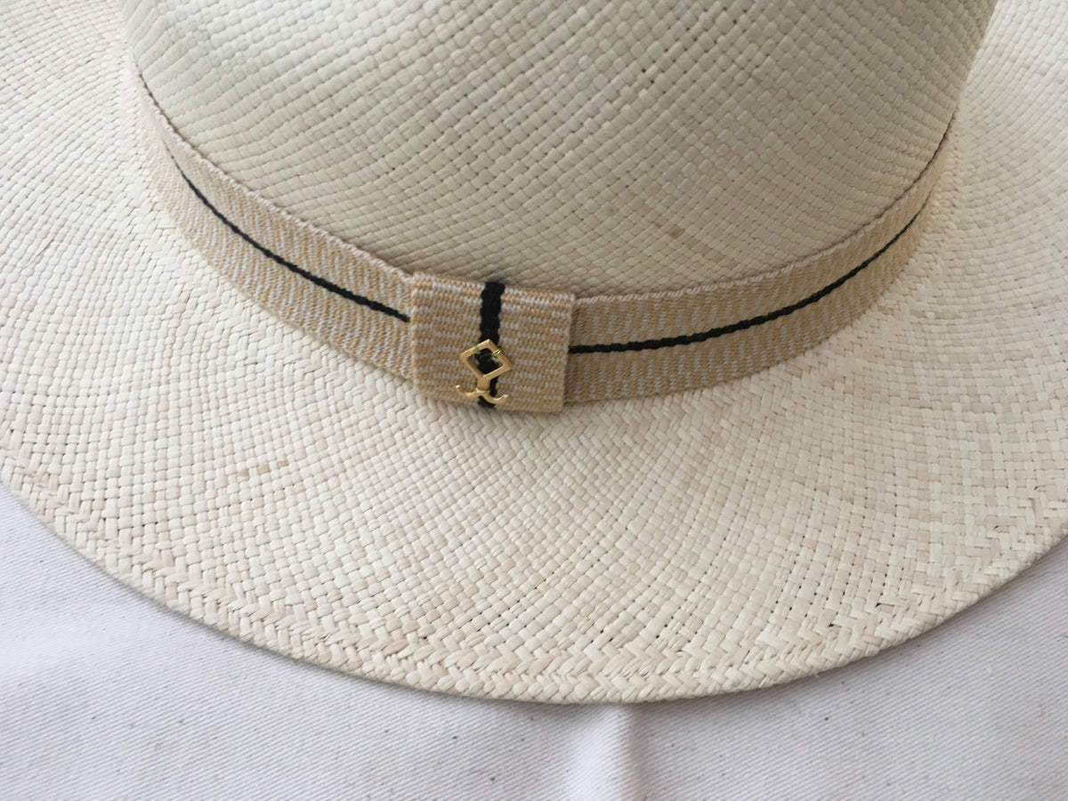 YOSUZI Rafael straw hat crafted by artisans in Ecuador from Toquilla straw Men