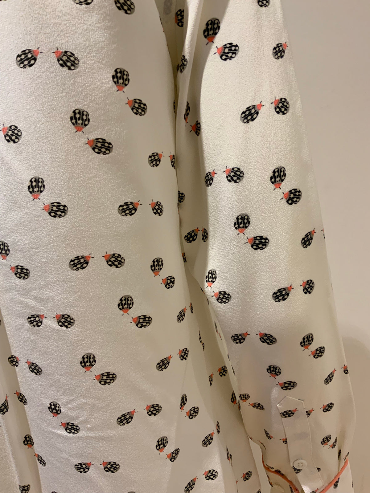 EQUIPMENT Slim Signature Ladybug Print Shirt BLOUSE SIZE S/P Small ladies