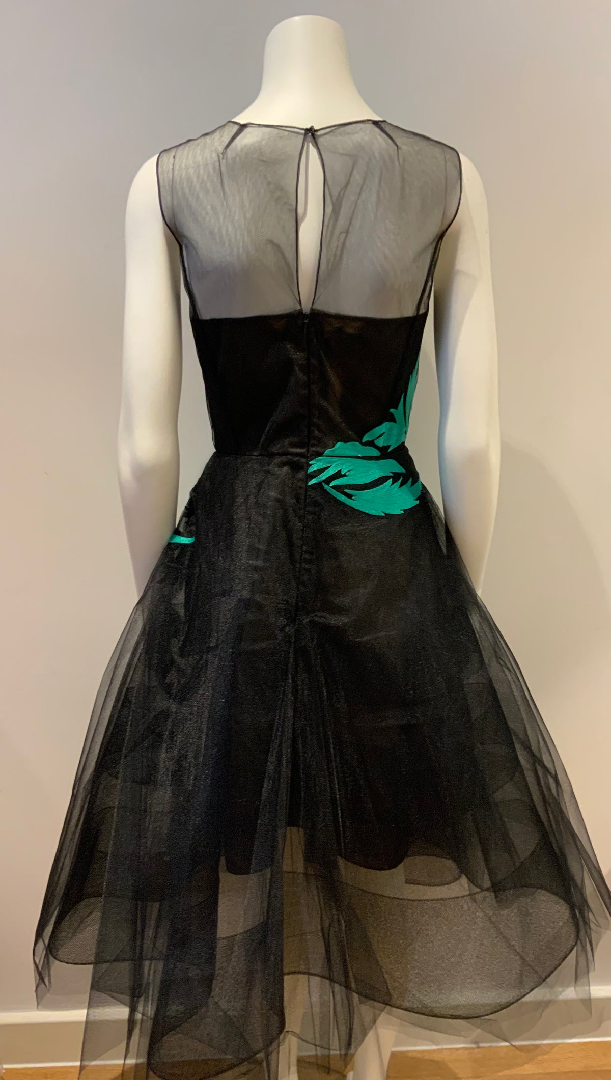 Oscar de la Renta Red Carpet Green Embroidered Gown Dress Size US 6 UK 10 ladies