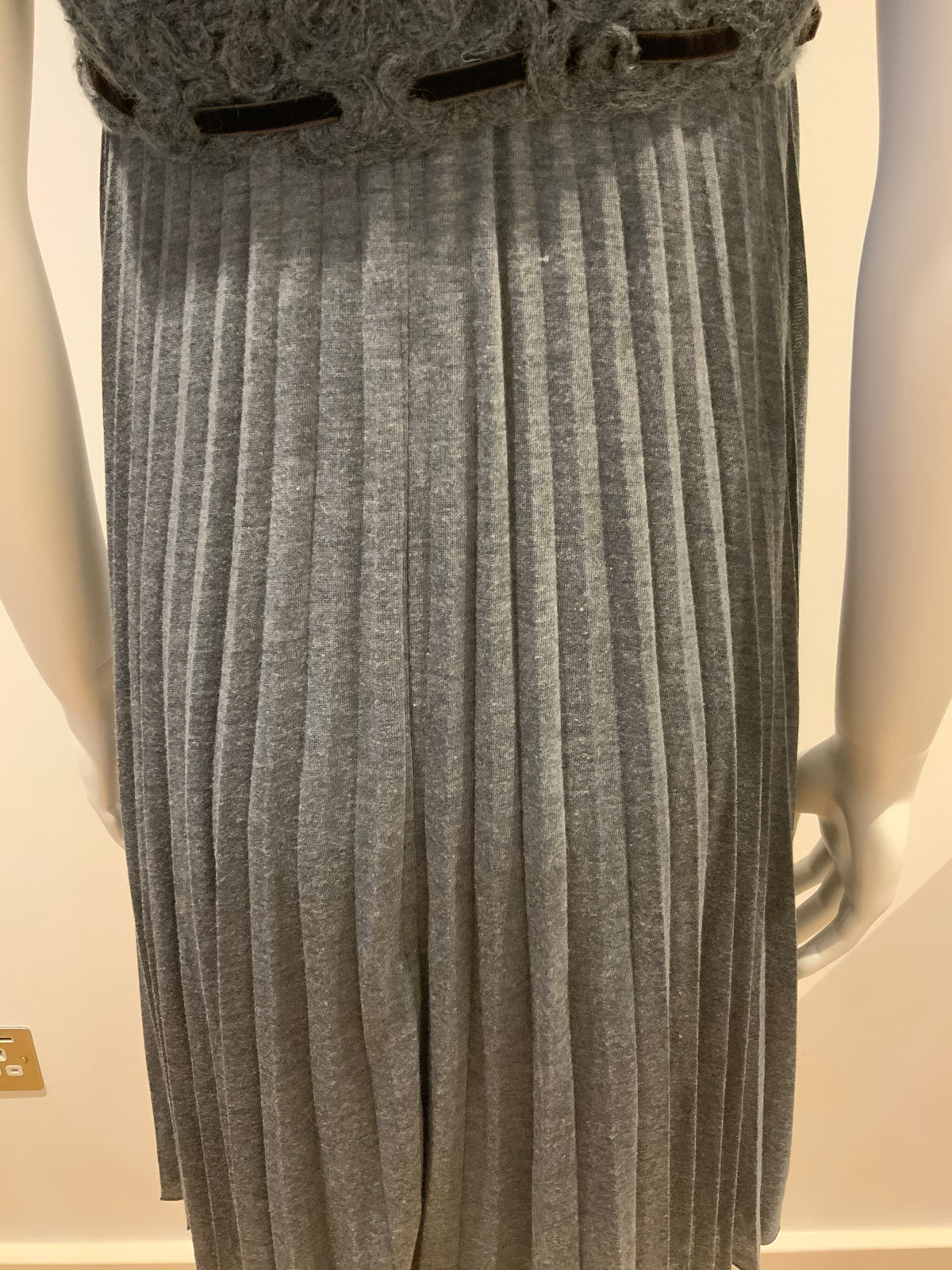 MAX&Co. by Max Mara wool-blend Grey Pleated Mini Dress Size S small ladies