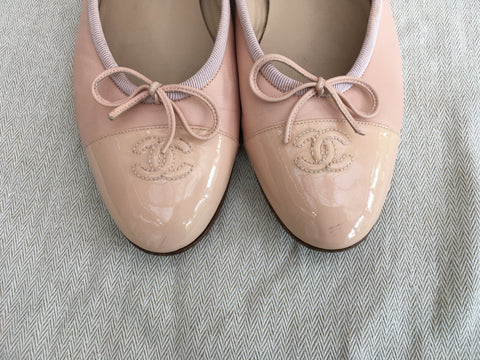 CHANEL CC CAP-TOE FLATS SHOES IN PINK SIZE 40 1/2 LADIES – Afashionistastore