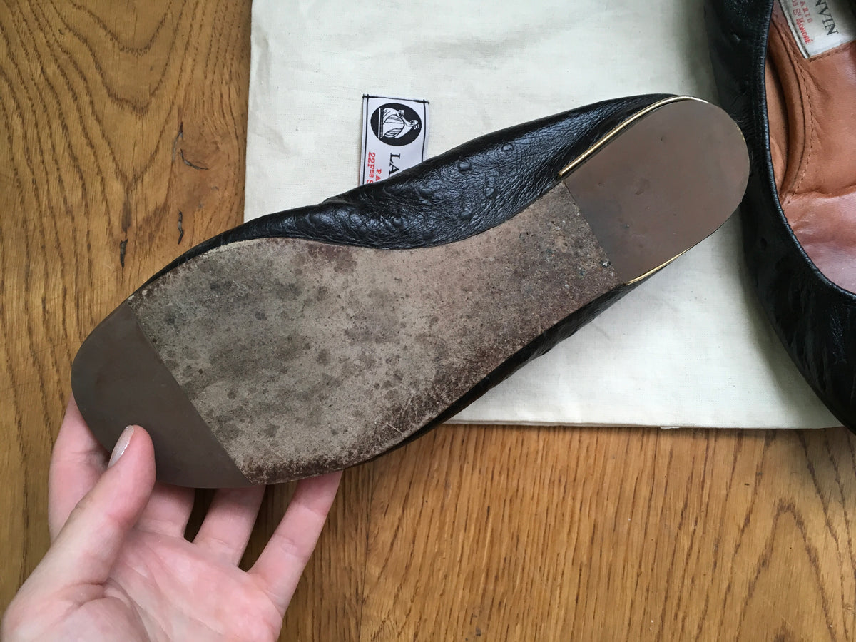 LANVIN Black Round-Toe Leather Flats Shoes Ladies