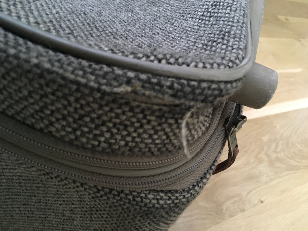 Hartmann Wool Tweed Collection 27" Expandable Suitcase Mobile Traveler Luggage Men