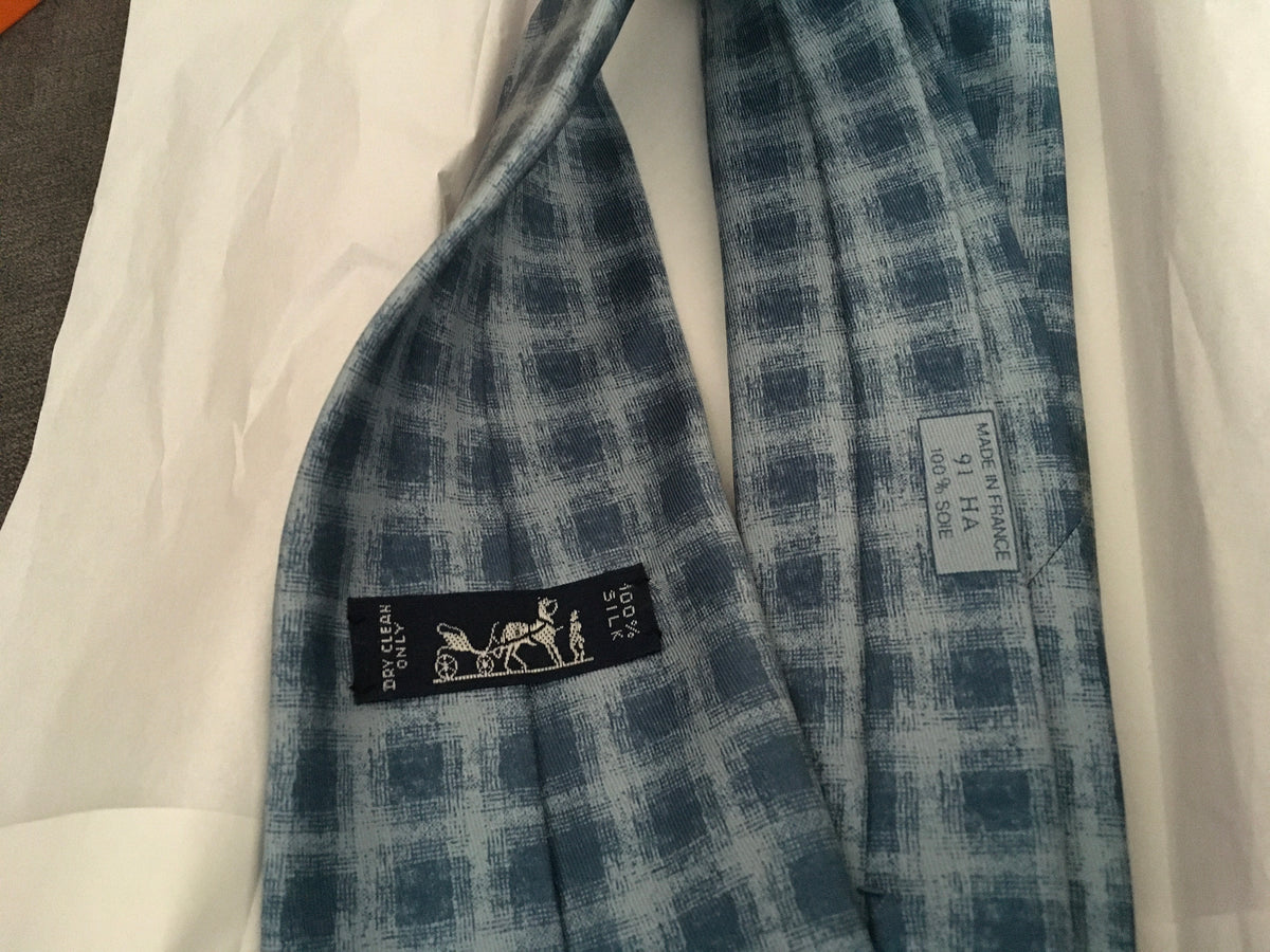 Hermès HERMES Paris Silk Blue Print Tie 91 HA 100% AUTHENTIC Men