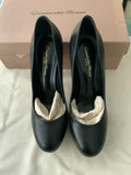 GIANVITO ROSSI black platform pumps heels Size 37.5 UK 4.5 US 7.5 ladies