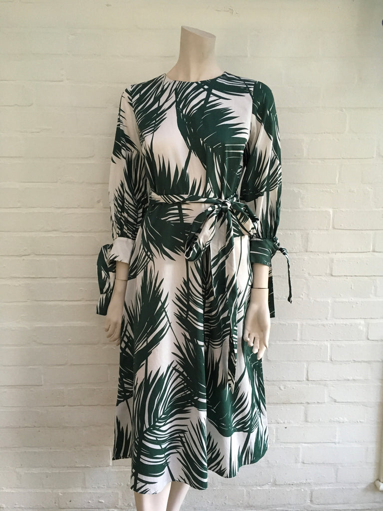 ZARA MOST WANTED ECRU GREEN LEAF MIDI TEA DRESS Ladies Afashionistastore ZARA MOST WANTED ECRU GREEN LEAF MIDI TEA DRESS Ladies Afashionistastore
