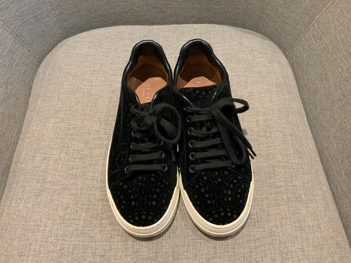 Azzedine Alaia LASER-CUT Velvet Lace Up Sneaker Trainers Size 35 US 5 UK 2 ladies