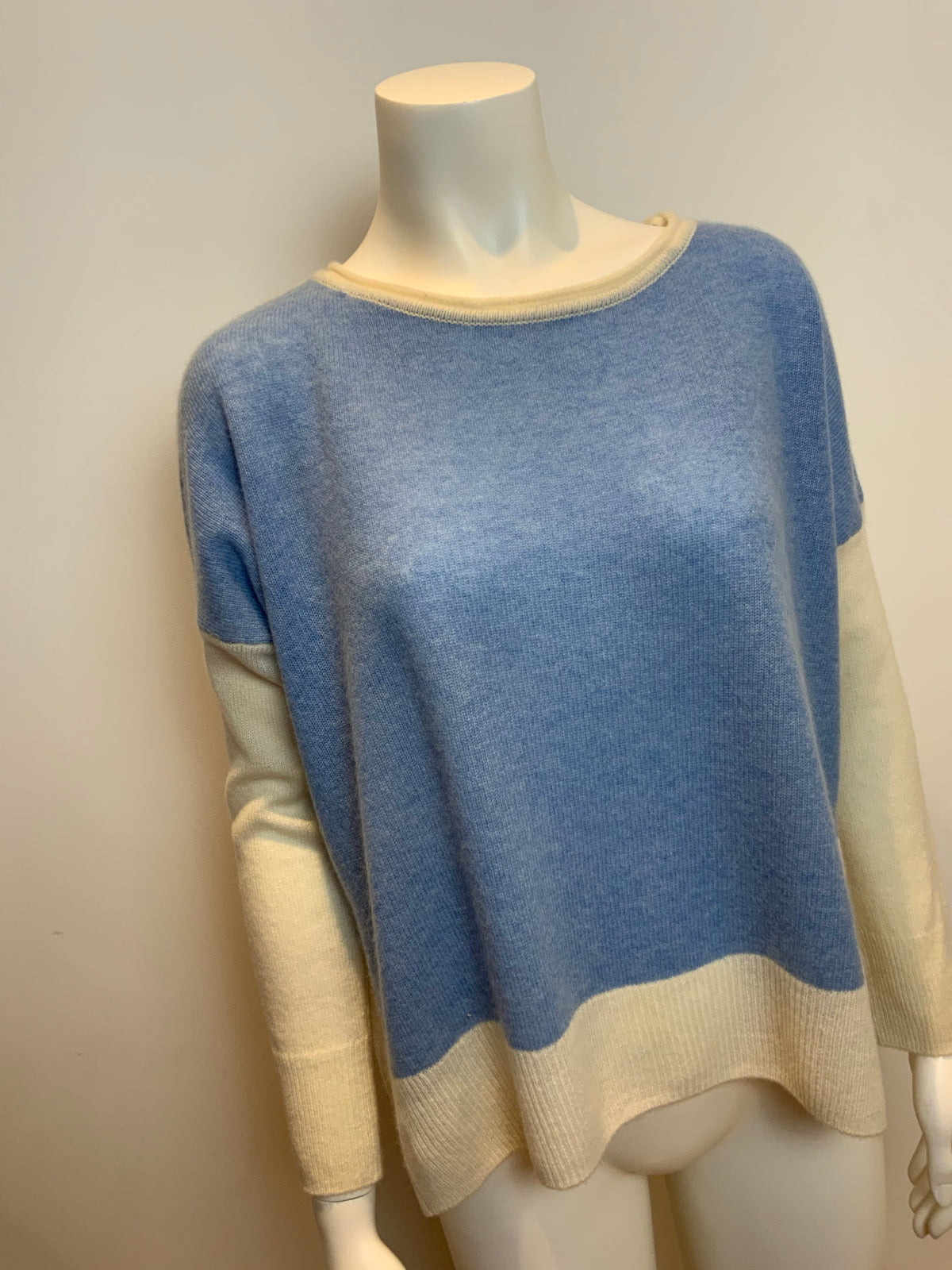 CHARLI Oversized Color-block Cashmere Sweater Light Blue Jumper Sweater Size XS ladies